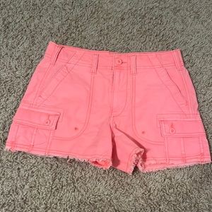 AE snappy stretch 90s boyfriend cargo shorts (pink) Size- 00. perfect condition